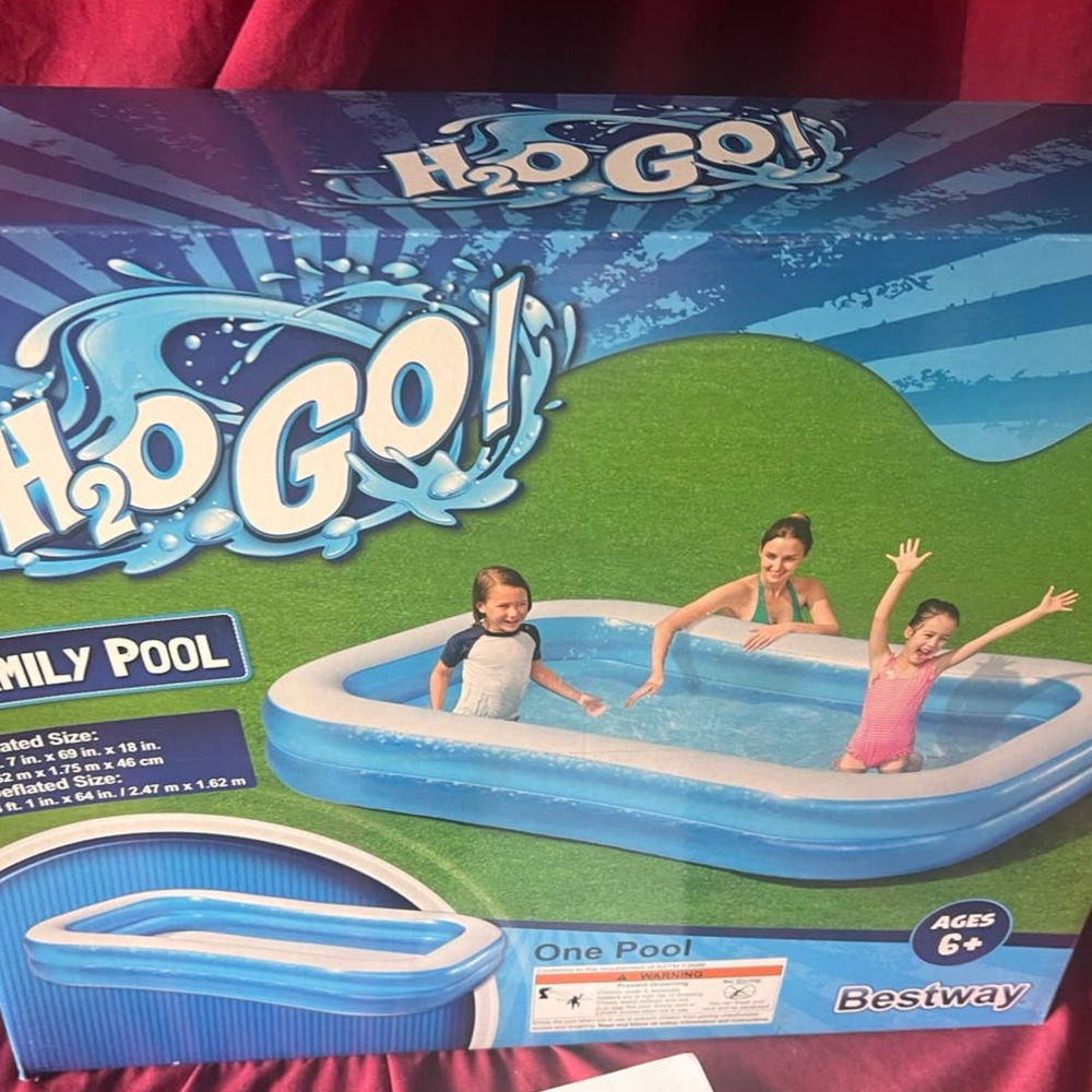 H2o go family pool rectangle NIB x4